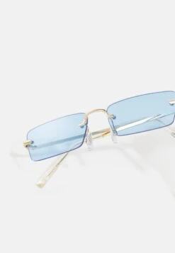 Pier One UNISEX - Sonnenbrille - Blue 11 Pier One UNISEX - Sonnenbrille - Blue -Pier One 4927d5c9c66f4d65809ce55662b51288