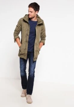 Pier One -Pier One 84e618d46ade423d9f766c642c33c36c