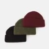 Pier One UNISEX 3 PACK - Mütze - Black/khaki/bordeaux -Pier One 87459dbe987649a8aaf826ac5710e03e
