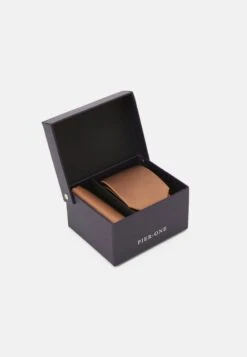 Pier One SET - Einstecktuch - Brown -Pier One babe3a8e1d9249caa1f087b31d93f505