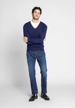 Pier One 4 PACK - T-Shirt Basic - Black/white/blue 13 Pier One 4 PACK - T-Shirt Basic - Black/white/blue -Pier One d4a00152e448437a88ecae7271a6d961 1