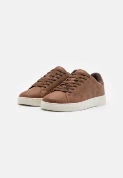 Pier One UNISEX - Sneaker Low - Cognac -Pier One e942d2a3f3434c4dbdb0dc2c09828ea9