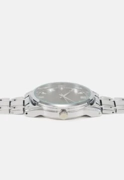 Pier One Uhr - Silver-coloured -Pier One f4cc038a276e4f35a2d771c4e264025b